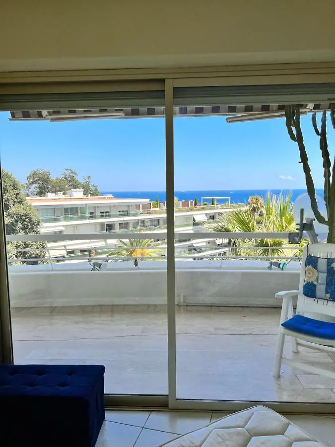Vue Mer Panoramique, Terrasse, 2 Chambres 칸느 아파트